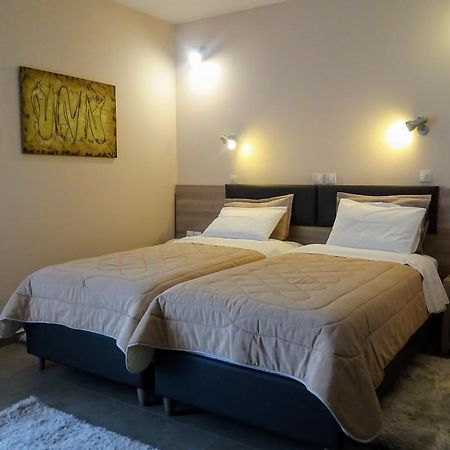 Ξενοδοχείο Αφροδίτη- Hotel Aphrodite Nafpaktos Bagian luar foto