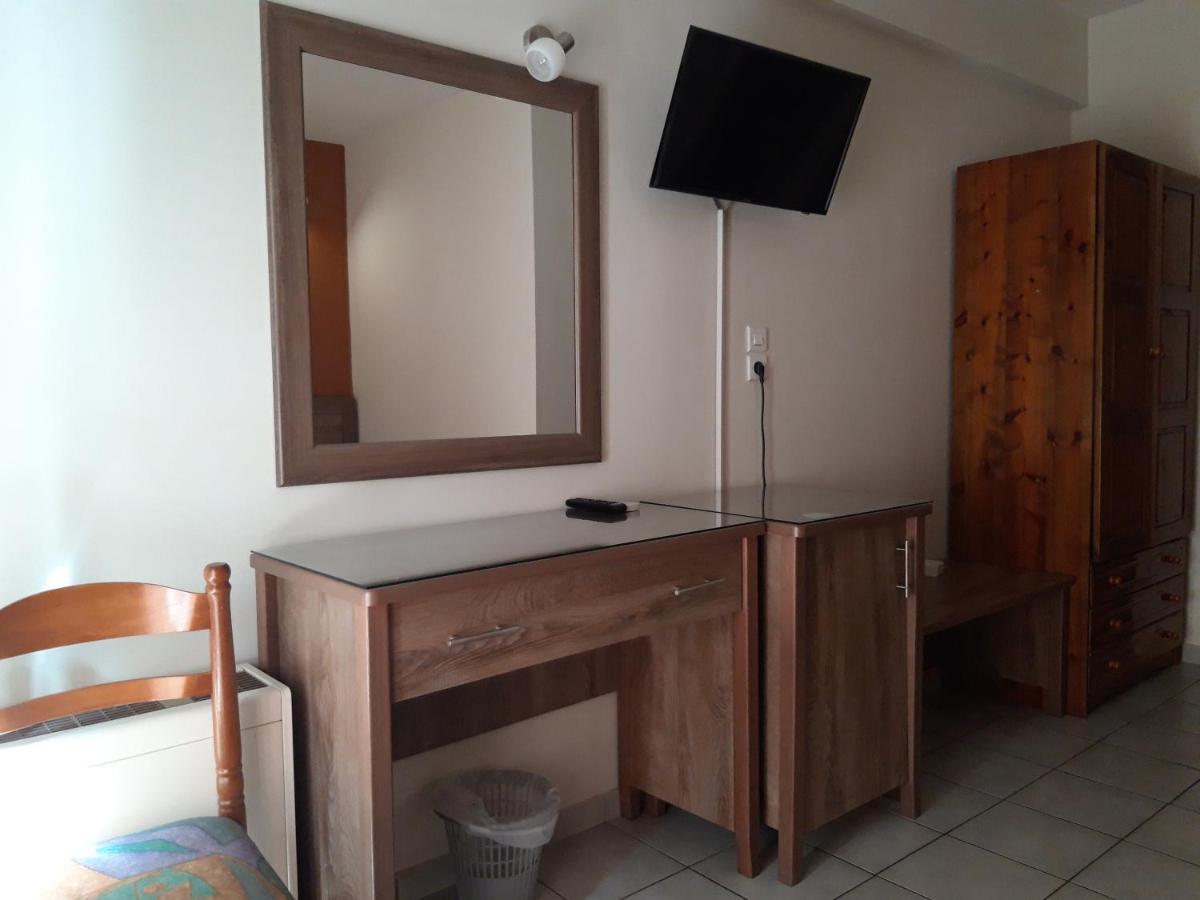 Ξενοδοχείο Αφροδίτη- Hotel Aphrodite Nafpaktos Bagian luar foto