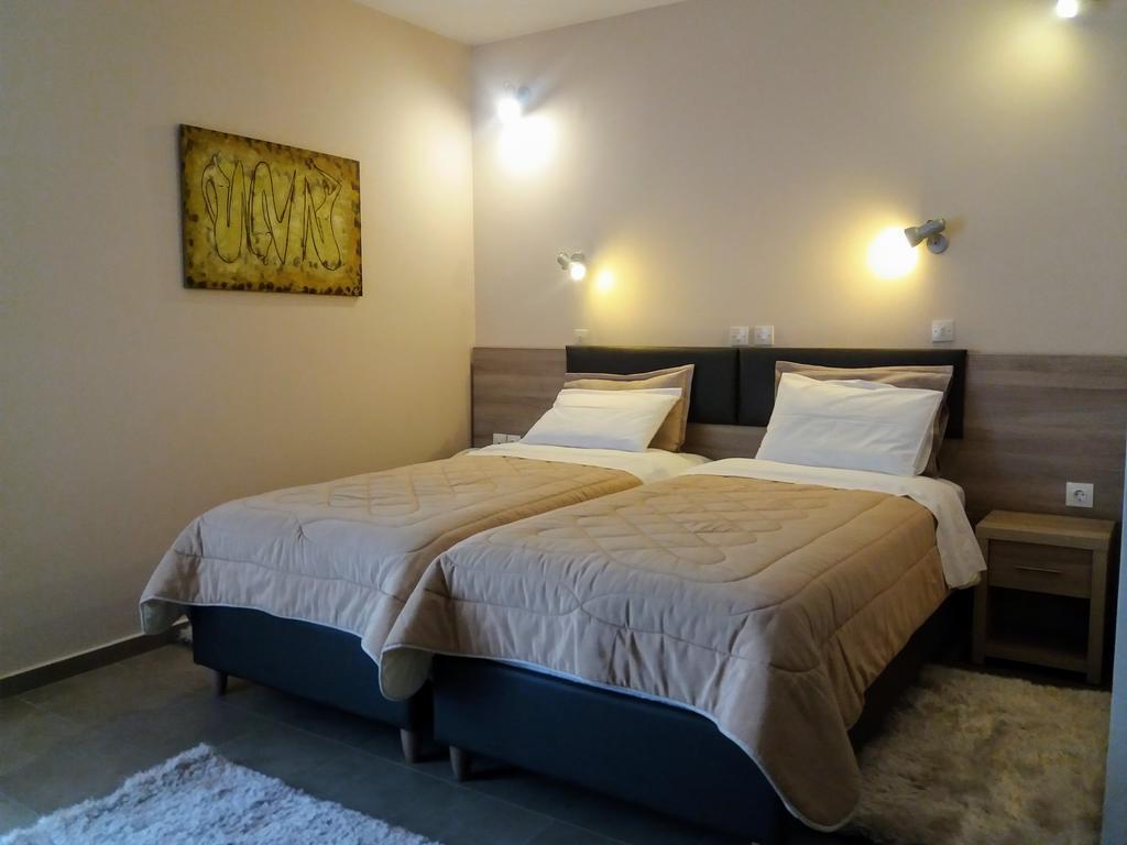 Ξενοδοχείο Αφροδίτη- Hotel Aphrodite Nafpaktos Bagian luar foto