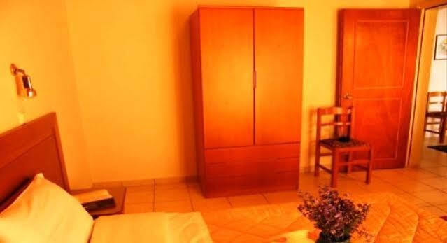 Ξενοδοχείο Αφροδίτη- Hotel Aphrodite Nafpaktos Bagian luar foto